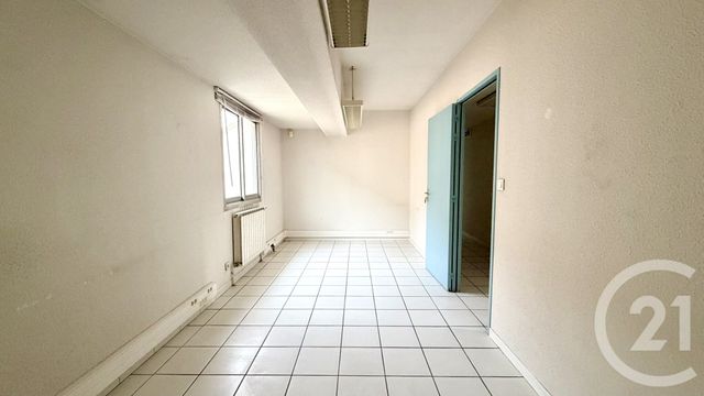 Appartement Local &agrave; vendre - 6 pi&egrave;ces - 169,76 m2 - Gap - 05 - PROVENCE-ALPES-COTE-D-AZUR