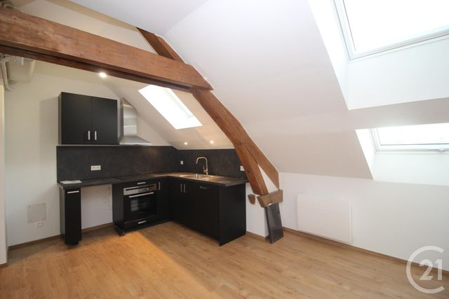 Appartement F3 &agrave; louer - 3 pi&egrave;ces - 46,98 m2 - Gap - 05 - PROVENCE-ALPES-COTE-D-AZUR