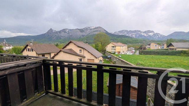 Appartement T2 &agrave; vendre - 2 pi&egrave;ces - 24,26 m2 - St Bonnet En Champsaur - 05 - PROVENCE-ALPES-COTE-D-AZUR