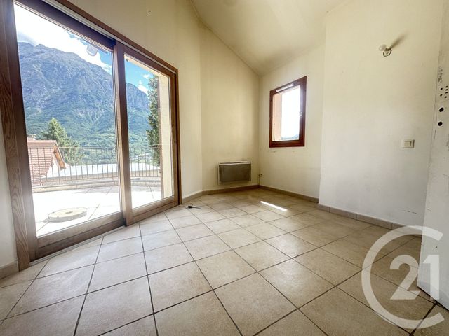 Appartement T3 à vendre - 3 pièces - 98,20 m2 - St Firmin En Valgodemard - 05 - PROVENCE-ALPES-COTE-D-AZUR