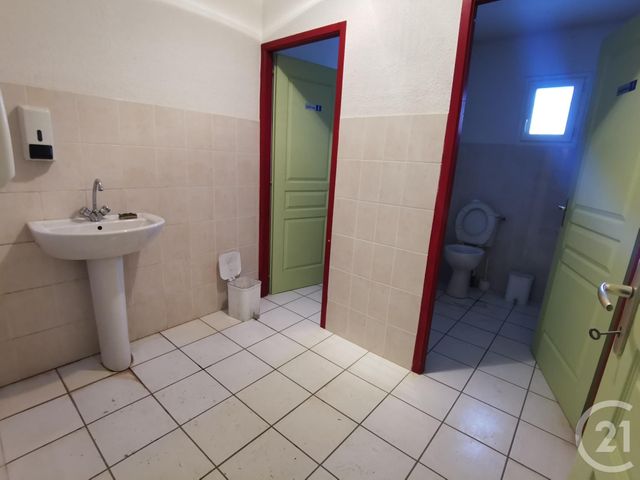 Bureaux à louer - 90.36 m2 - 05 - Hautes-Alpes