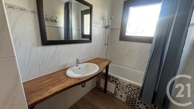 Maison &agrave; louer - 6 pi&egrave;ces - 139,90 m2 - St Bonnet En Champsaur - 05 - PROVENCE-ALPES-COTE-D-AZUR