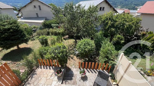 Maison &agrave; louer - 3 pi&egrave;ces - 76,40 m2 - St Bonnet En Champsaur - 05 - PROVENCE-ALPES-COTE-D-AZUR