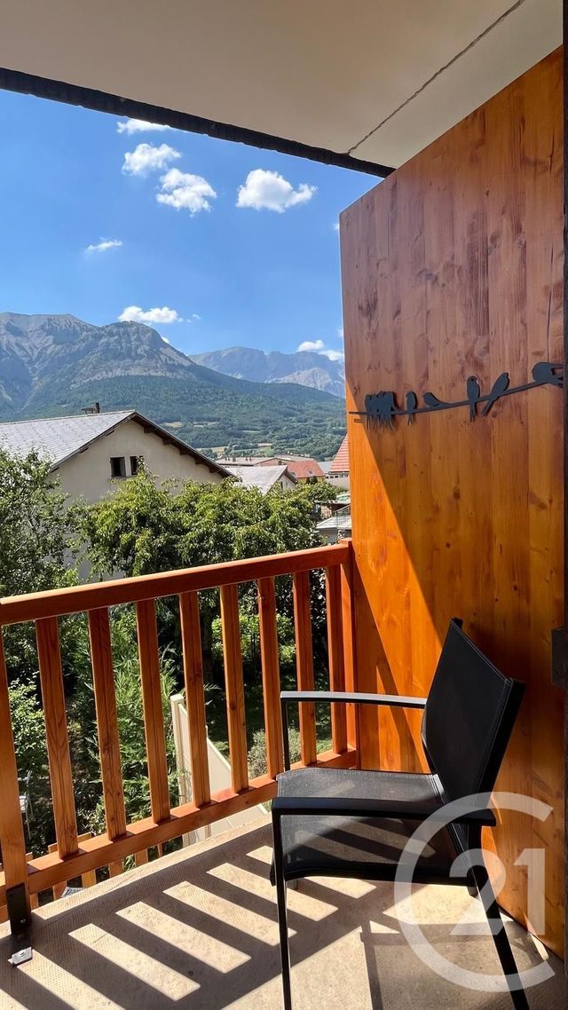 Maison &agrave; louer - 3 pi&egrave;ces - 76,40 m2 - St Bonnet En Champsaur - 05 - PROVENCE-ALPES-COTE-D-AZUR