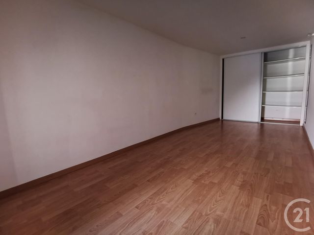 Appartement T4 &agrave; louer - 4 pi&egrave;ces - 93,89 m2 - St Julien En Champsaur - 05 - PROVENCE-ALPES-COTE-D-AZUR