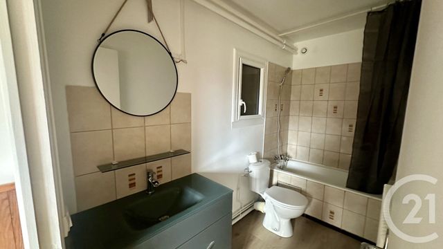 Appartement F2 &agrave; louer - 2 pi&egrave;ces - 40,99 m2 - St Julien En Champsaur - 05 - PROVENCE-ALPES-COTE-D-AZUR