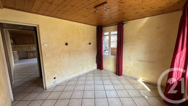Appartement F5 &agrave; louer - 5 pi&egrave;ces - 78,77 m2 - Chabottes - 05 - PROVENCE-ALPES-COTE-D-AZUR