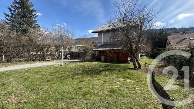 Appartement F5 &agrave; louer - 5 pi&egrave;ces - 78,77 m2 - Chabottes - 05 - PROVENCE-ALPES-COTE-D-AZUR