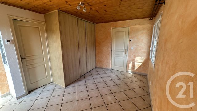 Appartement F5 &agrave; louer - 5 pi&egrave;ces - 78,77 m2 - Chabottes - 05 - PROVENCE-ALPES-COTE-D-AZUR