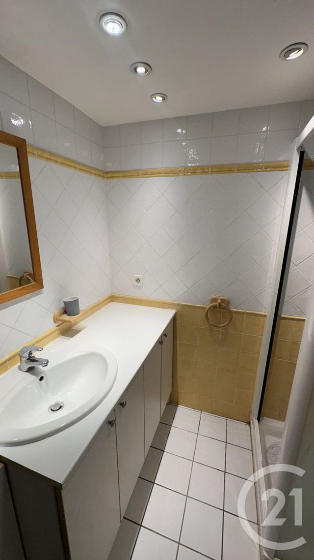 Appartement F5 &agrave; louer - 5 pi&egrave;ces - 78,77 m2 - Chabottes - 05 - PROVENCE-ALPES-COTE-D-AZUR