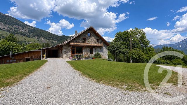 Maison &agrave; vendre - 12 pi&egrave;ces - 315,81 m2 - St Jean St Nicolas - 05 - PROVENCE-ALPES-COTE-D-AZUR
