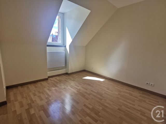 Appartement T2 &agrave; louer - 2 pi&egrave;ces - 28,32 m2 - St Bonnet En Champsaur - 05 - PROVENCE-ALPES-COTE-D-AZUR