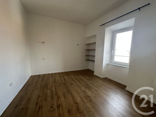 Appartement F2 &agrave; louer - 2 pi&egrave;ces - 43,36 m2 - St Bonnet En Champsaur - 05 - PROVENCE-ALPES-COTE-D-AZUR