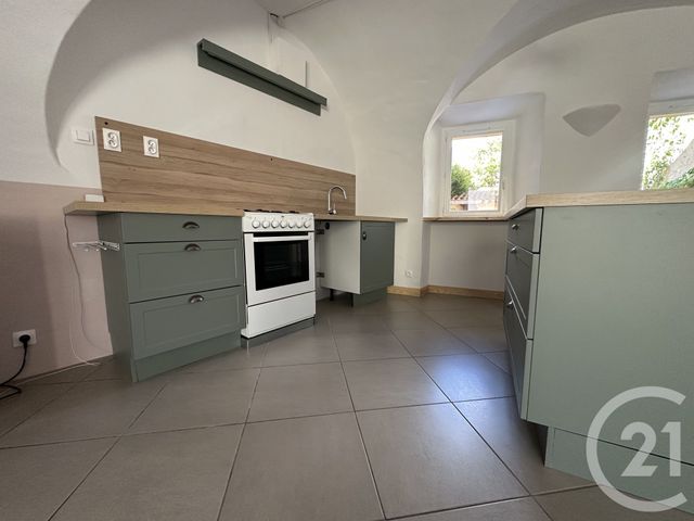 Maison &agrave; louer - 3 pi&egrave;ces - 83,45 m2 - Poligny - 05 - PROVENCE-ALPES-COTE-D-AZUR
