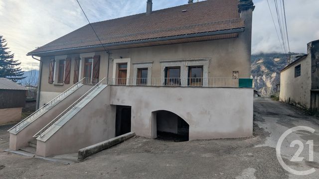 Maison &agrave; louer - 4 pi&egrave;ces - 110,71 m2 - St Firmin - 05 - PROVENCE-ALPES-COTE-D-AZUR
