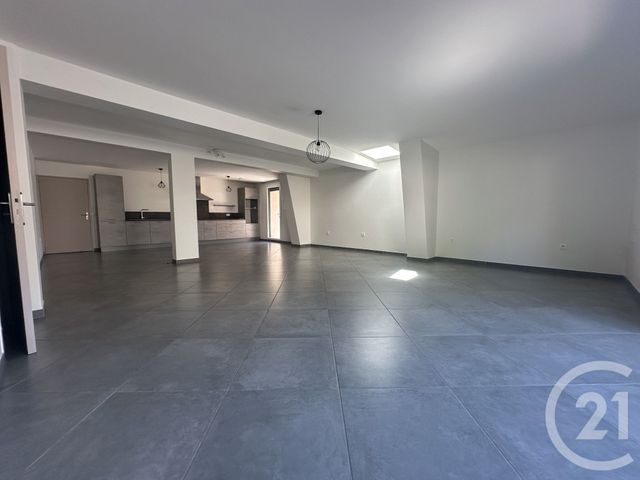 Appartement T4 &agrave; louer - 4 pi&egrave;ces - 150,99 m2 - Laye - 05 - PROVENCE-ALPES-COTE-D-AZUR