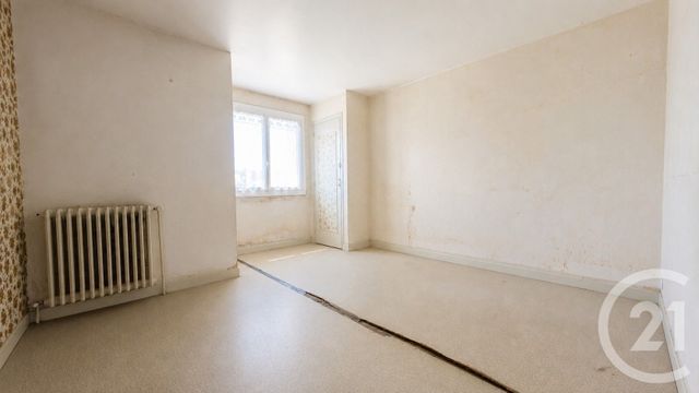 Appartement T4 &agrave; vendre - 4 pi&egrave;ces - 74,22 m2 - St Bonnet En Champsaur - 05 - PROVENCE-ALPES-COTE-D-AZUR