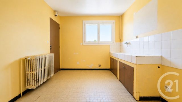 Appartement T4 &agrave; vendre - 4 pi&egrave;ces - 74,22 m2 - St Bonnet En Champsaur - 05 - PROVENCE-ALPES-COTE-D-AZUR