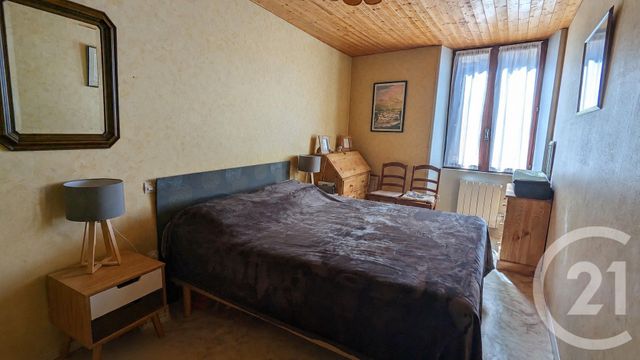Appartement T3 &agrave; louer - 3 pi&egrave;ces - 61,93 m2 - St Bonnet En Champsaur - 05 - PROVENCE-ALPES-COTE-D-AZUR