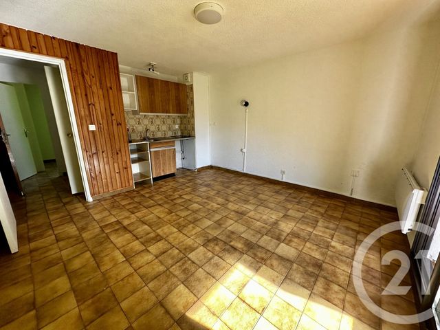Appartement T2 &agrave; louer - 2 pi&egrave;ces - 28,60 m2 - St Bonnet En Champsaur - 05 - PROVENCE-ALPES-COTE-D-AZUR