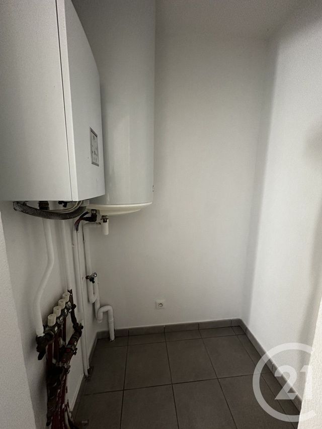 Appartement T3 &agrave; louer - 3 pi&egrave;ces - 58,30 m2 - St Bonnet En Champsaur - 05 - PROVENCE-ALPES-COTE-D-AZUR