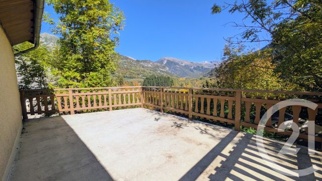 Maison &agrave; vendre - 8 pi&egrave;ces - 148,09 m2 - St Jean St Nicolas - 05 - PROVENCE-ALPES-COTE-D-AZUR