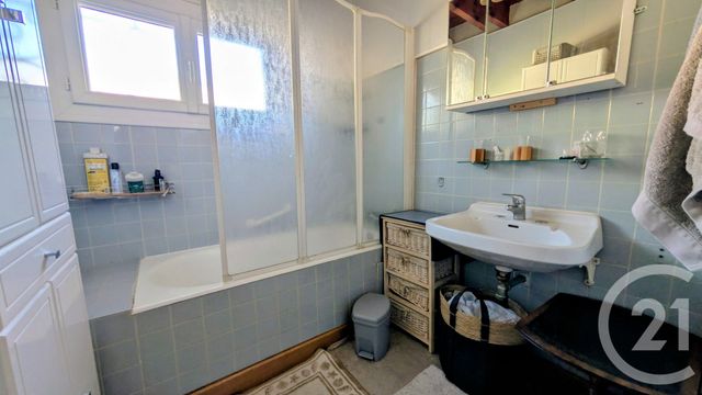 Maison &agrave; vendre - 8 pi&egrave;ces - 148,09 m2 - St Jean St Nicolas - 05 - PROVENCE-ALPES-COTE-D-AZUR