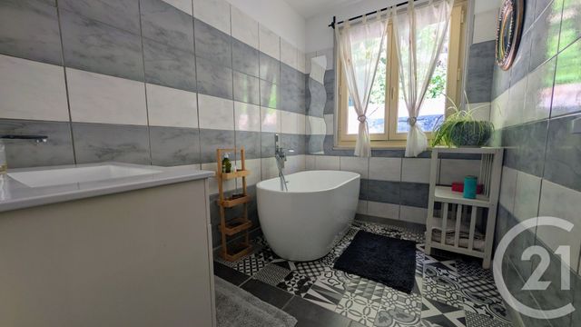 Maison &agrave; vendre - 7 pi&egrave;ces - 157,27 m2 - St Bonnet En Champsaur - 05 - PROVENCE-ALPES-COTE-D-AZUR