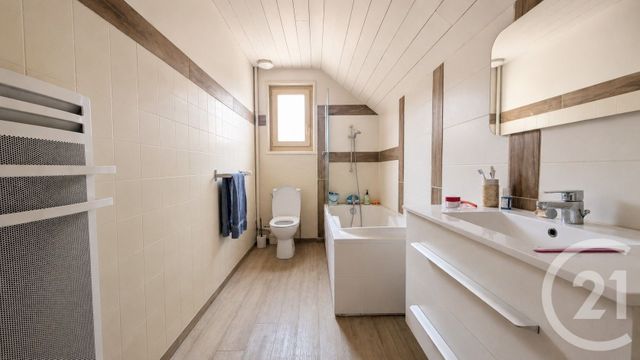 Maison &agrave; vendre - 7 pi&egrave;ces - 157,27 m2 - St Bonnet En Champsaur - 05 - PROVENCE-ALPES-COTE-D-AZUR