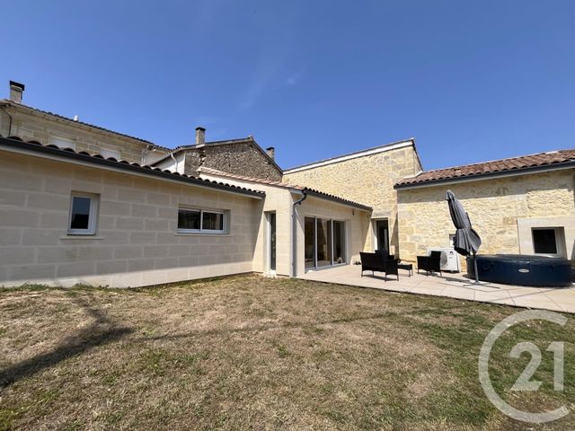 Maison à vendre - 5 pièces - 140 m2 - St Quentin De Baron - 33 - AQUITAINE
