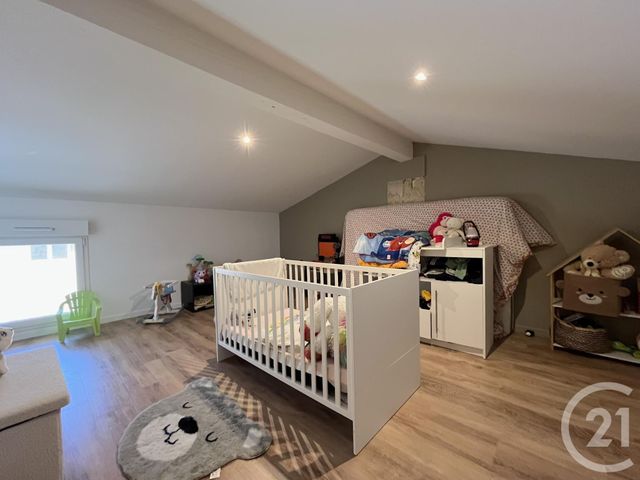 Maison à vendre - 5 pièces - 140 m2 - St Quentin De Baron - 33 - AQUITAINE