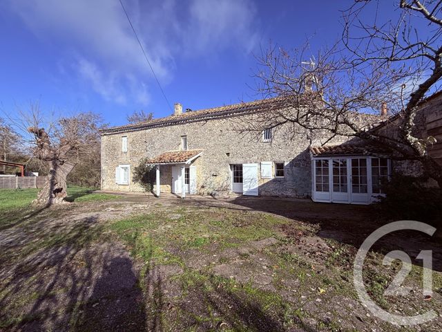 Maison à louer - 5 pièces - 147 m2 - Grezillac - 33 - AQUITAINE