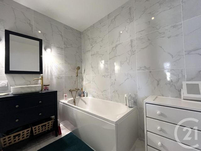 Maison &agrave; vendre - 6 pi&egrave;ces - 101 m2 - Moulon - 33 - AQUITAINE