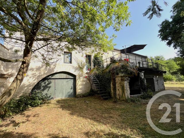 Maison à vendre - 7 pièces - 190 m2 - Moulon - 33 - AQUITAINE