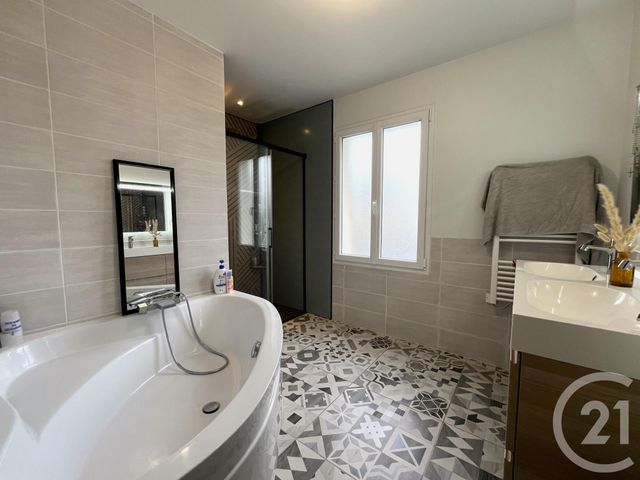 Maison &agrave; vendre - 5 pi&egrave;ces - 95,87 m2 - St Sulpice De Faleyrens - 33 - AQUITAINE