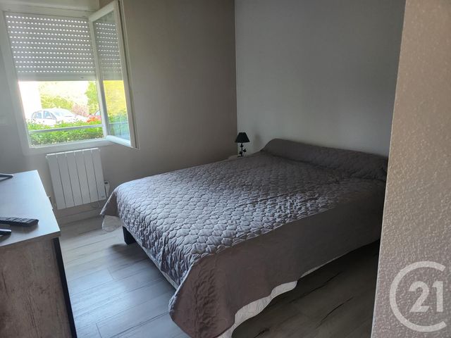 Appartement F3 &agrave; louer - 3 pi&egrave;ces - 58,73 m2 - Targon - 33 - AQUITAINE