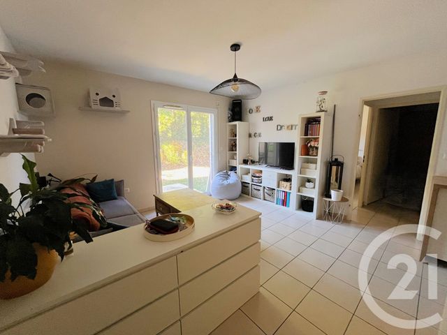 Appartement T3 &agrave; vendre - 3 pi&egrave;ces - 57,97 m2 - St Quentin De Baron - 33 - AQUITAINE