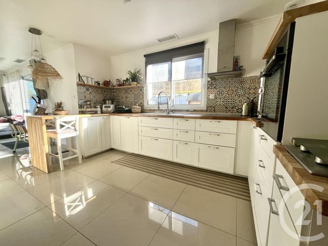 Maison à vendre - 7 pièces - 174 m2 - Pompignac - 33 - AQUITAINE