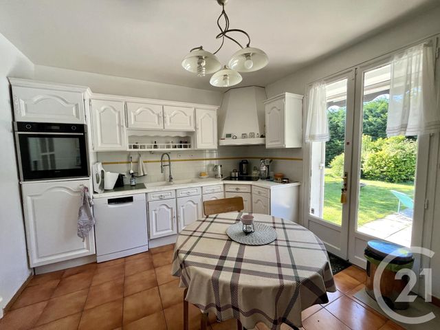 Maison à vendre - 6 pièces - 142 m2 - Creon - 33 - AQUITAINE