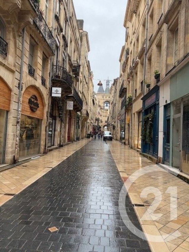 Appartement Studio &agrave; louer - 1 pi&egrave;ce - 21 m2 - Bordeaux - 33 - AQUITAINE