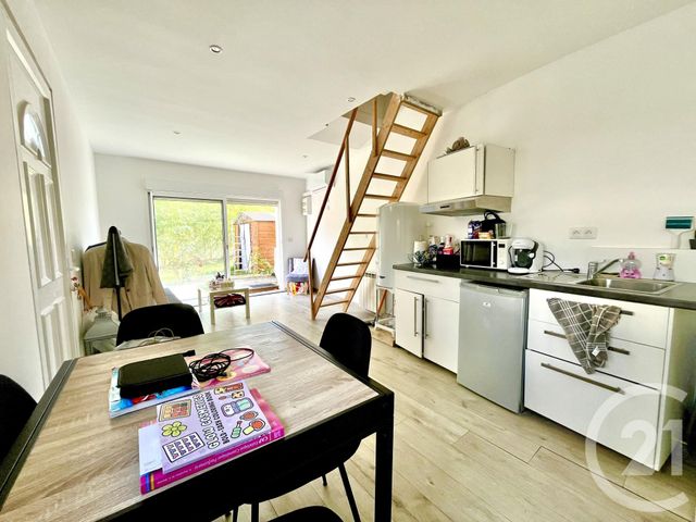 Maison à vendre - 6 pièces - 200 m2 - Ambares Et Lagrave - 33 - AQUITAINE