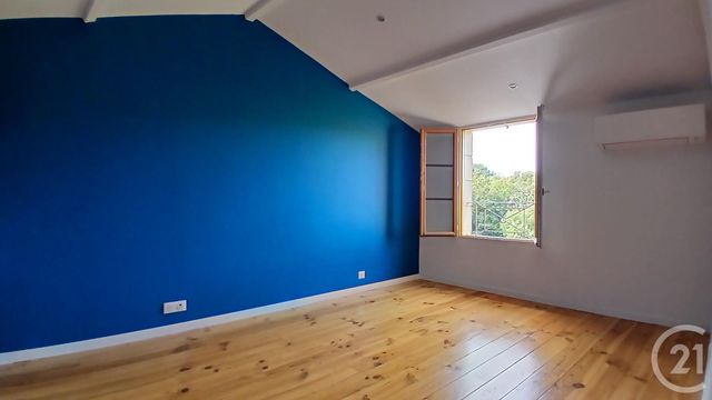 Maison à vendre - 6 pièces - 135,67 m2 - Branne - 33 - AQUITAINE