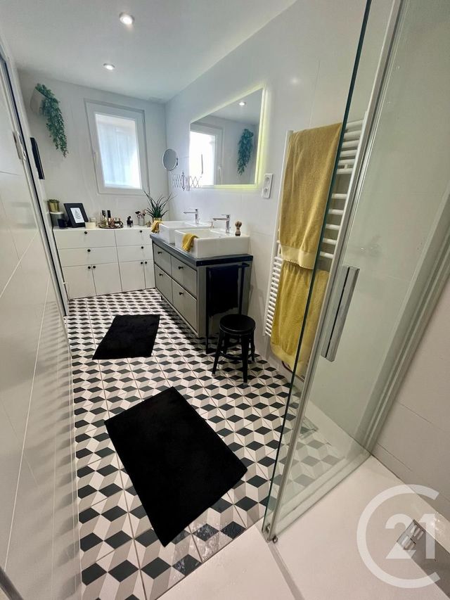 Maison à vendre - 7 pièces - 170,87 m2 - Montussan - 33 - AQUITAINE