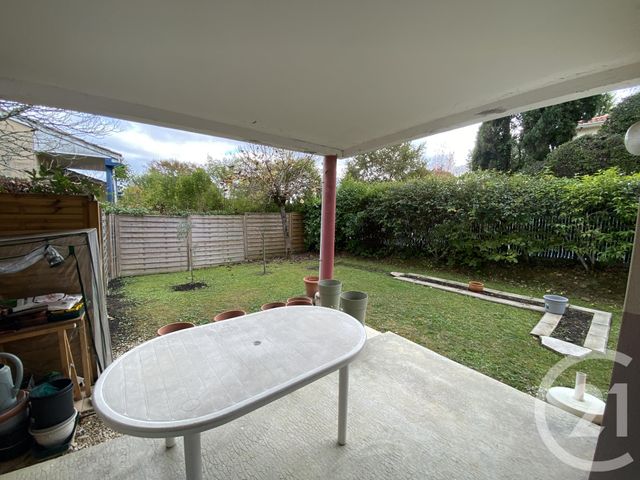 Appartement F3 à vendre - 3 pièces - 64 m2 - Creon - 33 - AQUITAINE
