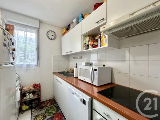 Appartement F3 à vendre - 3 pièces - 64 m2 - Creon - 33 - AQUITAINE