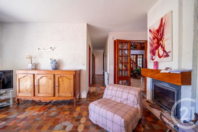 Maison &agrave; vendre - 4 pi&egrave;ces - 177 m2 - Tresses - 33 - AQUITAINE