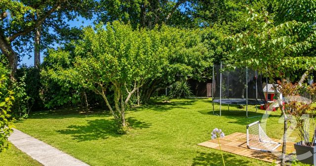 Maison &agrave; vendre - 5 pi&egrave;ces - 142 m2 - Tresses - 33 - AQUITAINE