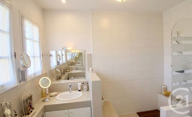 Maison &agrave; vendre - 6 pi&egrave;ces - 150 m2 - Salleboeuf - 33 - AQUITAINE