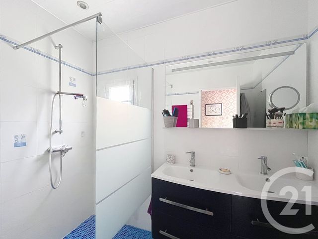 Maison &agrave; vendre - 8 pi&egrave;ces - 98,76 m2 - Artigues Pres Bordeaux - 33 - AQUITAINE