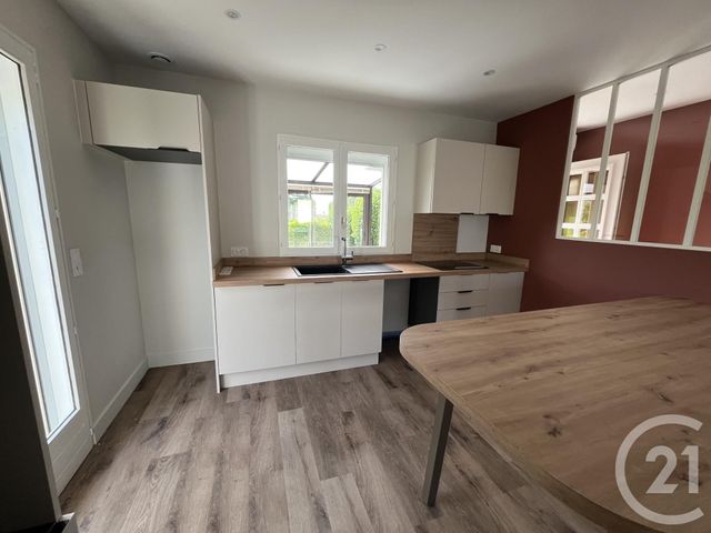 Maison &agrave; louer - 3 pi&egrave;ces - 77,21 m2 - Tresses - 33 - AQUITAINE